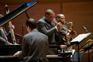 Illustration for article titled Wynton Marsalis Takes Concertgoers Through a Symphony of Blues